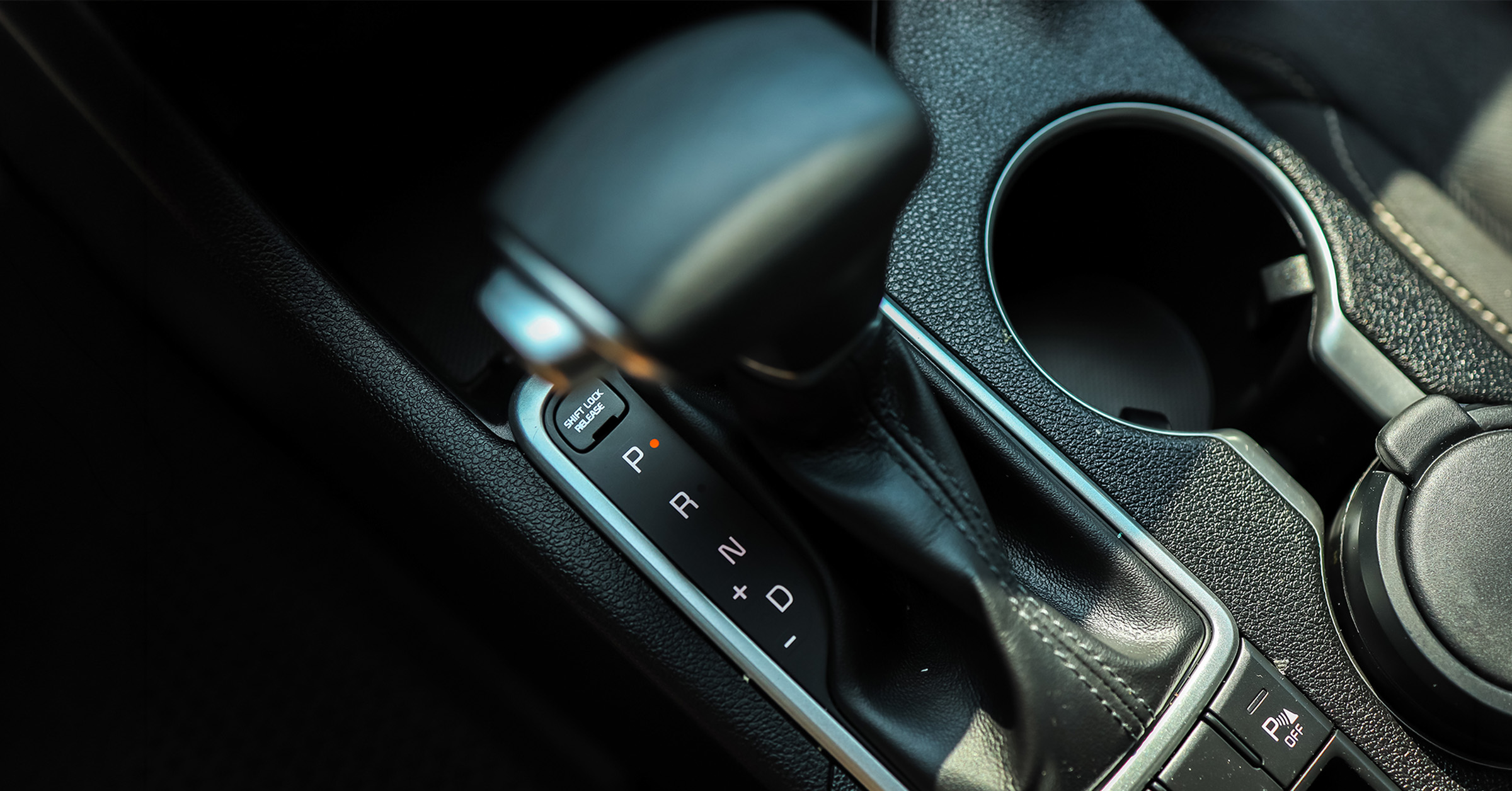 Transmission Warning Signs Every Millcreek Driver Should Watch For
